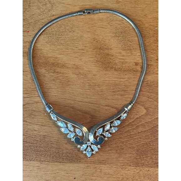 Vintage Crown Trifari Philippe GOLD & Rhinestone Marquis Stone Choker Necklace - Picture 8 of 15